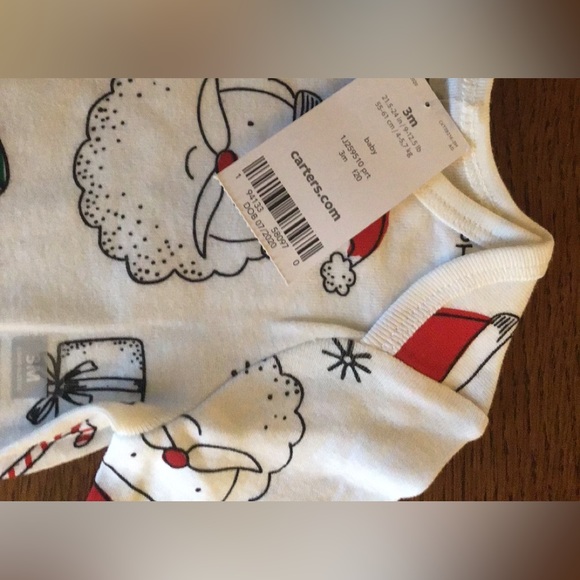 🎄🎄Carters unisex Xmas onesie!🎄🎄 - Picture 2 of 2